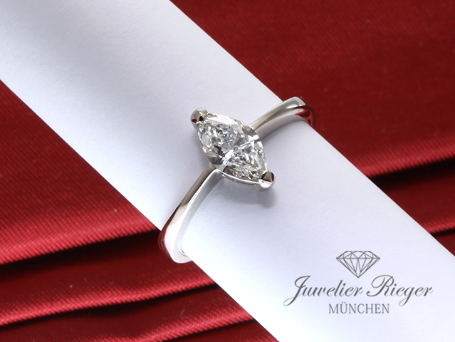 Bild 1 der Galerie: Wundervoller Solitär Ring Weissgold 750 Navette Diamant ca.  0,80 ct. Gr 55 Gold