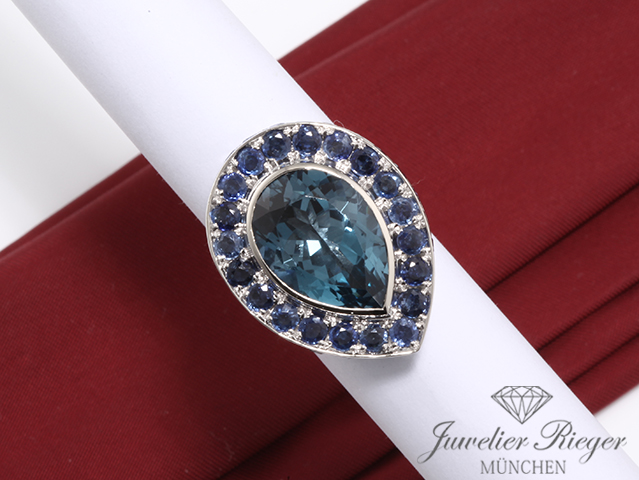 Bild 2 der Galerie: Wundervoller Ring Weissgold 750 Topas & blaue Saphire Gr. 56 Gold
