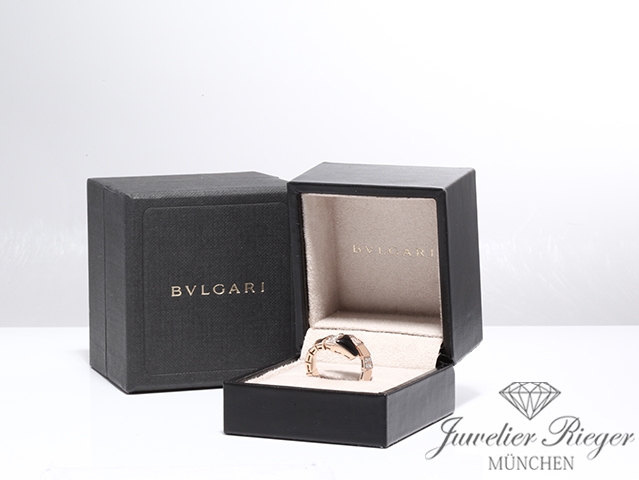 Bild 5 der Galerie: Bulgari Ring Serpenti Viper Rosegold 750 Onyx Diamanten Brillanten Gr L Gold