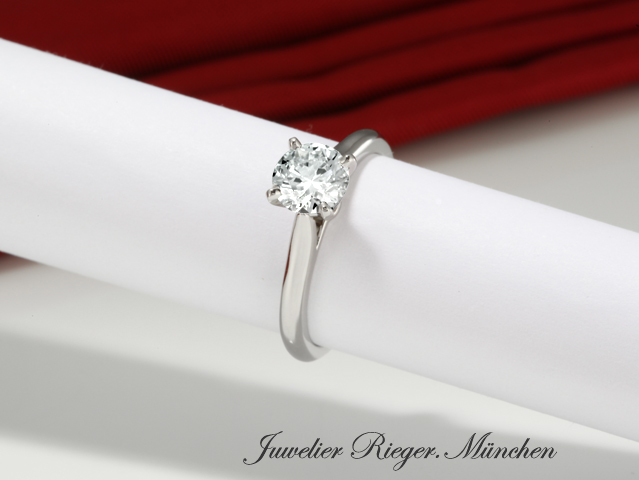 Image 2 of gallery: Cartier Solitär Ring 1895 Platin 950 Diamant 0,83 ct. Gr. 52 Alter 2020 Brillant