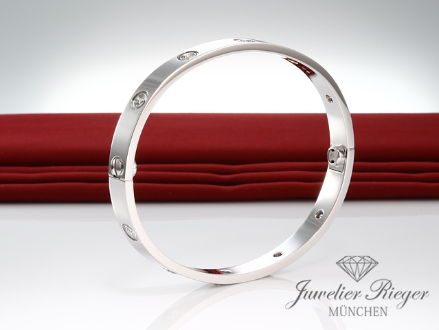 Image 4 of gallery: Cartier Armreif Love Weissgold 750 Größe 17 10 Diamanten Gold Damen Armband