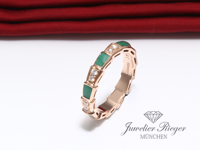 Bild 2 der Galerie: Bulgari Ring Serpenti Viper Rosegold 750 Gr 52 Malachit Diamanten Gold