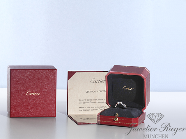 Bild 4 der Galerie: Cartier Solitär Ring Platin 950 Diamant 0,50 ct. Gr. 53 Alter 2010 Brillant