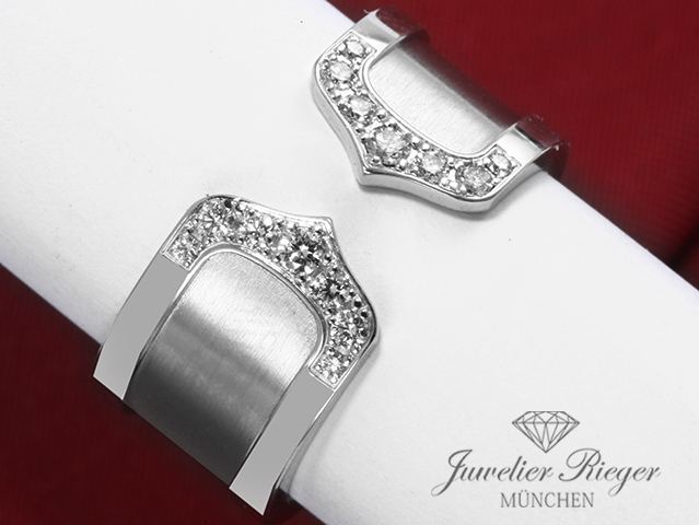 Bild 3 der Galerie: Cartier Ring Doppel C Logo Weissgold 750 Diamanten Gr. 54 Gold