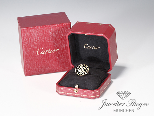 Bild 5 der Galerie: Cartier Ring Panthere Gelbgold 750 Größe 55 Tsavorith Gold