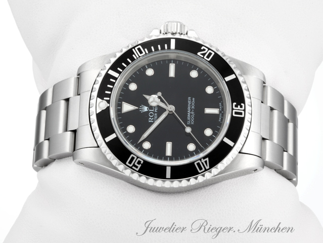 Bild 3 der Galerie: Rolex Submariner 14060 M Edelstahl 2005 Automatik Taucheruhr Herrenuhr Stahl