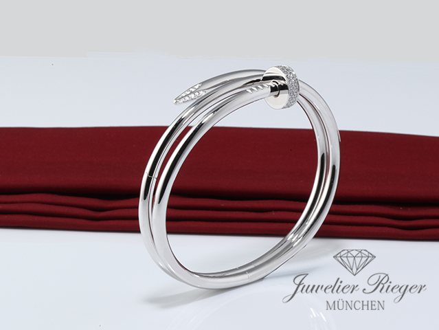 Bild 4 der Galerie: Cartier Armreif Juste un Clou Doppelt Weissgold Diamanten Gr 17 2018 N6708517