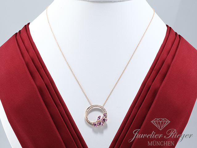 Image 3 of gallery: Tiffany & Co. Collier Victoria Vine Circle Rosegold 750 Diamanten rosa Saphire