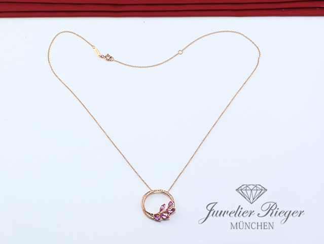 Image 5 of gallery: Tiffany & Co. Collier Victoria Vine Circle Rosegold 750 Diamanten rosa Saphire