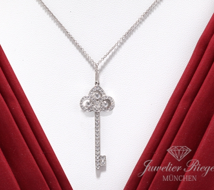 . Tiffany & Co. Keys Fleur de Lis Platin 950 Diamanten Tiffany-Weissgold-Kette