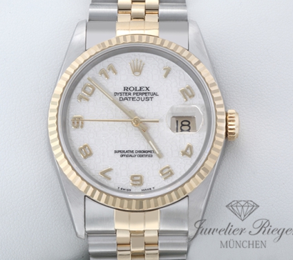 Front view of the watch, mainly showing the dial and bezel. Rolex Datejust 36 mm 16233 1995 Edelstahl Gelbgold 750 Automatik Stahl Gold