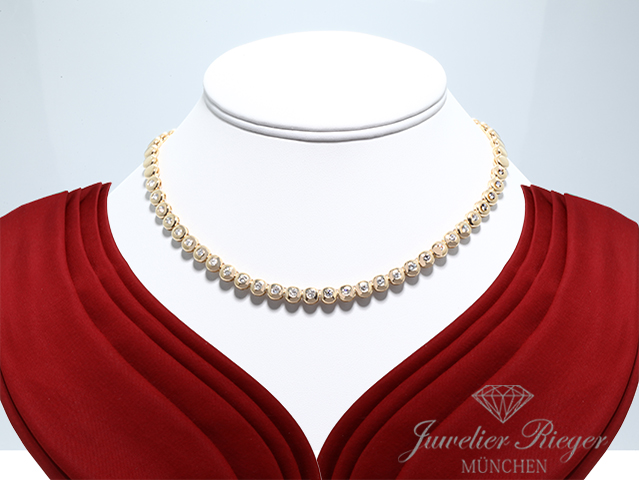 Bild 1 der Galerie: Tennis-Brillant Collier Gelbgold 750 Diamanten ca. 2,27 ct Brillanten Gold Kette