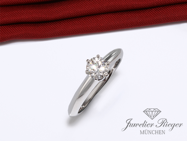 Image 2 of gallery: Tiffany & Co. Setting Ring Platin 950 Diamant 0,45 ct Gr. 51,5 Platinum Solitär