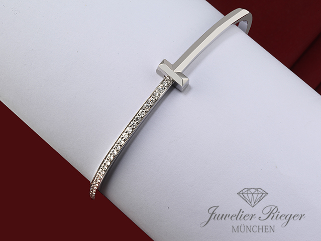 Bild 2 der Galerie: Tiffany & Co. T One schmaler Armreif Weissgold 750 Größe L Diamanten Brillanten