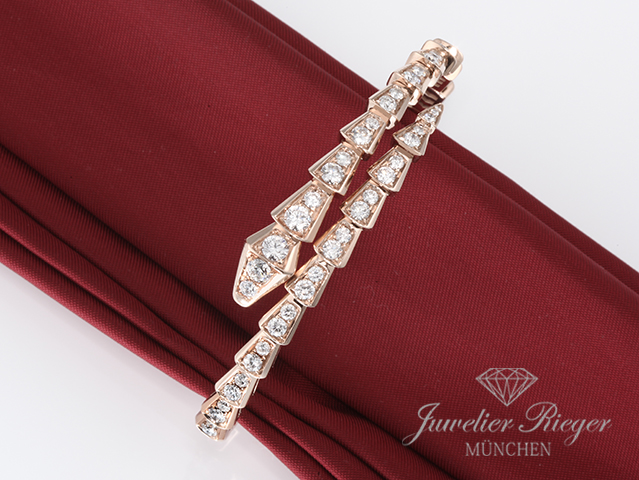 Bild 4 der Galerie: Bulgari Armreif Serpenti Viper Rosegold 750 Diamanten Größe L 2019 Armband Gold