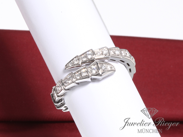 Image 2 of gallery: Bulgari Ring Serpenti Viper Weissgold 750 Diamanten Gr L 354709 Gold