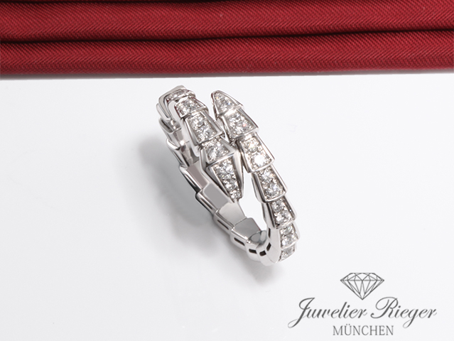 Image 4 of gallery: Bulgari Ring Serpenti Viper Weissgold 750 Diamanten Gr L 354709 Gold