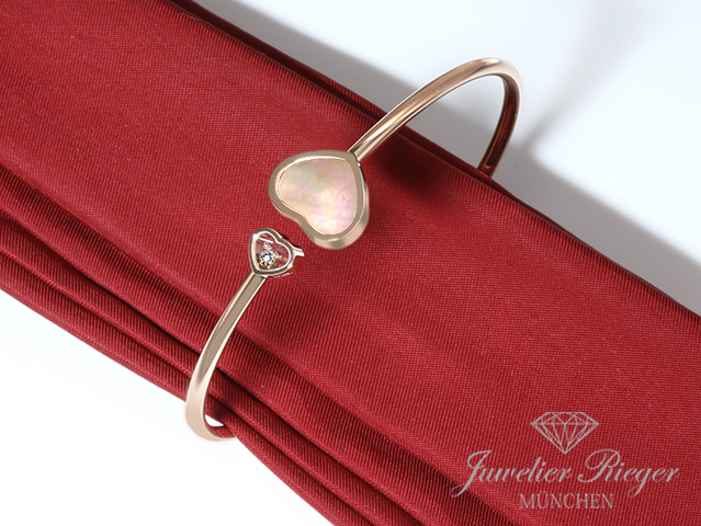 Bild 3 der Galerie: Chopard Armreif Happy Hearts Rosegold 750 Perlmutt Diamant Gr M 2024 857482 Gold
