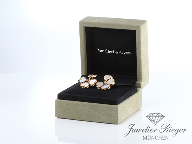 Image 5 of gallery: Van Cleef & Arpels Ohrringe Sweet Hearts Gelbgold 750 Perlmutt VCARN5PQ00