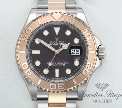 Uhransicht von vorne, hauptsächlich das Zifferblatt und die Lünette sichtbar. Rolex Yachtmaster 40 126621 2021 Edelstahl Rosegold 750 Automatik Stahl Gold