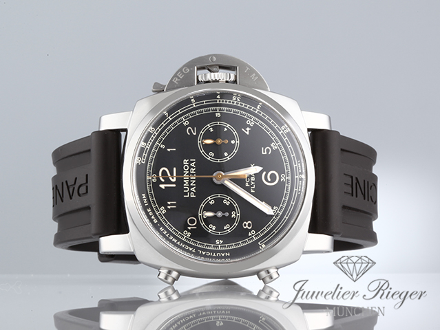 Bild 4 der Galerie: Panerai Luminor 1950 PCYC Flyback PAM00653 2018 Chronograph Edelstahl Leder Stahl