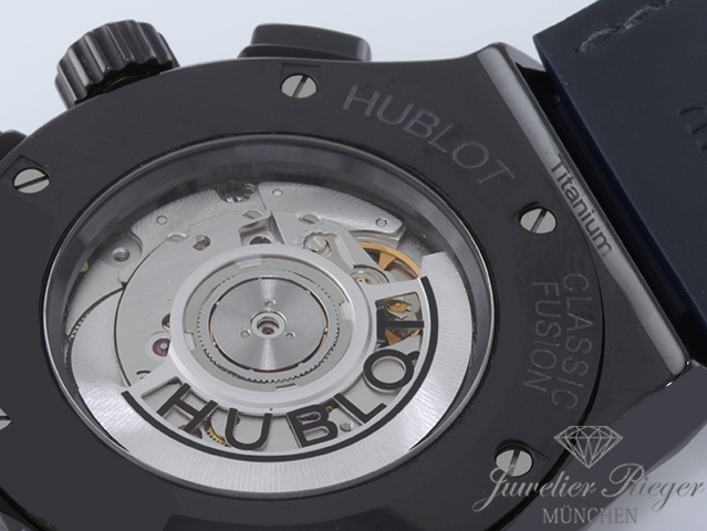 Bild 8 der Galerie: Hublot Classic Fusion Blue 45 mm 2021 Chronograph 521.CM.7170.LR Keramik Automatik