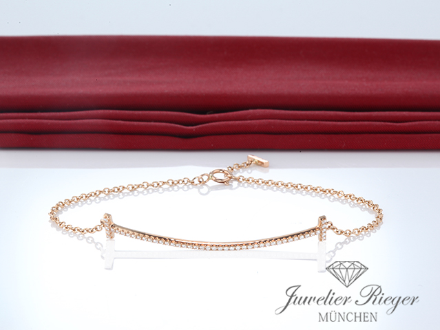 Bild 2 der Galerie: Tiffany & Co. T Smile Armband Rosegold 750 Gr Medium Diamanten 0,12ct Brillanten