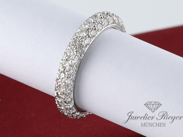 Image 1 of gallery: Tiffany & Co. Ring Etoile three-row Platin 950 Gr. 52,5 Diamanten 1,62 ct. 2022