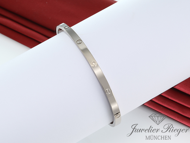 Bild 3 der Galerie: Cartier Armreif Love SM Weissgold 750 Größe 16 2018 Gold Damen Armband B6047417