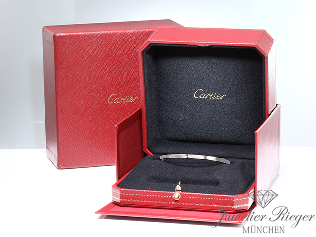 Bild 5 der Galerie: Cartier Armreif Love SM Weissgold 750 Größe 16 2018 Gold Damen Armband B6047417