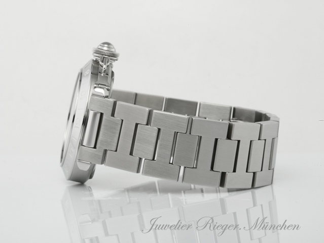Bild 5 der Galerie: Cartier Pasha C GMT 35 mm W31049M7 Edelstahl Automatik Damen Stahl