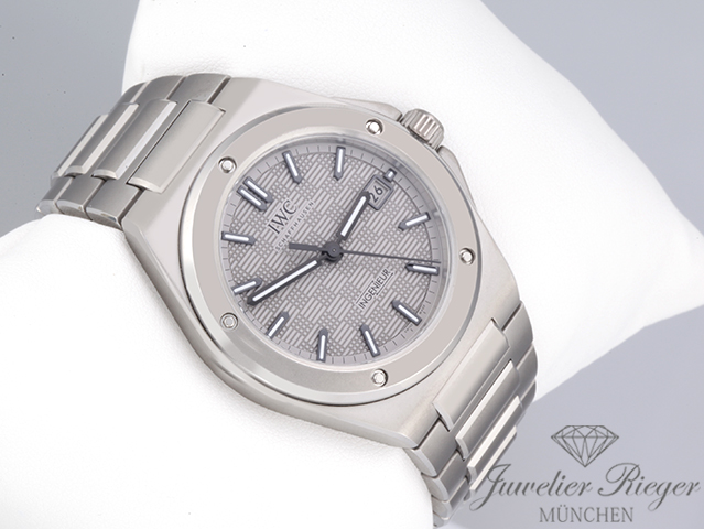Bild 3 der Galerie: IWC Ingenieur 40 mm Titian IW328904 Automatik Titanium Herren