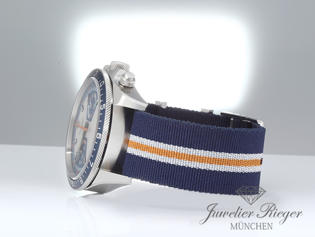 Bild 4 der Galerie: Tudor Heritage Chrono Blue 70330B 2022 Edelstahl Automatik Stahl Chronograph