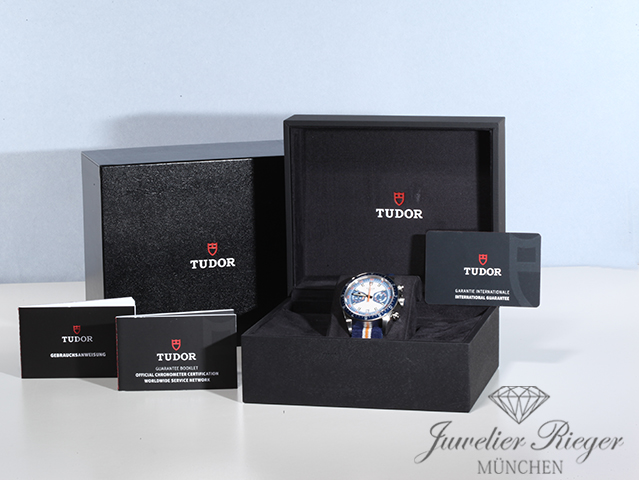 Bild 6 der Galerie: Tudor Heritage Chrono Blue 70330B 2022 Edelstahl Automatik Stahl Chronograph