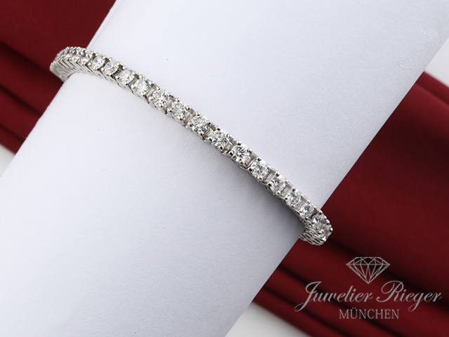Bild 3 der Galerie: Riviere Armband Weissgold 585 Diamanten Brillanten ca. 4 ct. 16,5 cm Gold