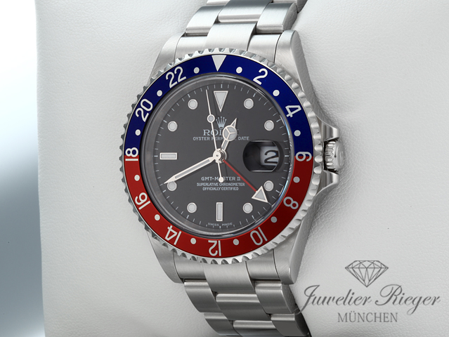 Bild 2 der Galerie: Rolex GMT Master II Stahl 16710 T Pepsi 2005 Automatik Zweite Zeitzone blau rot