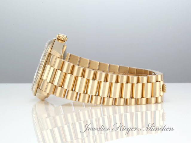Bild 5 der Galerie: Rolex Medium Datejust 31 mm Gelbgold 750 Diamanten Automatik Gold Damen