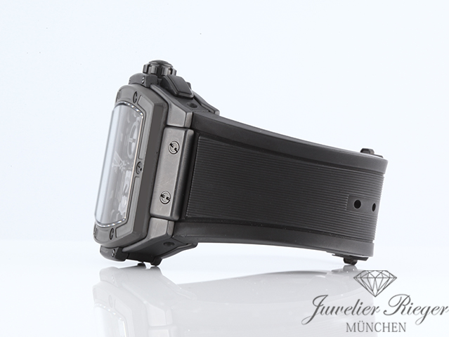 Bild 5 der Galerie: Hublot Spirit of Big Bang All Black 2015 Chronograph 601.CI.0110.RX Keramik Limited Edition Herren