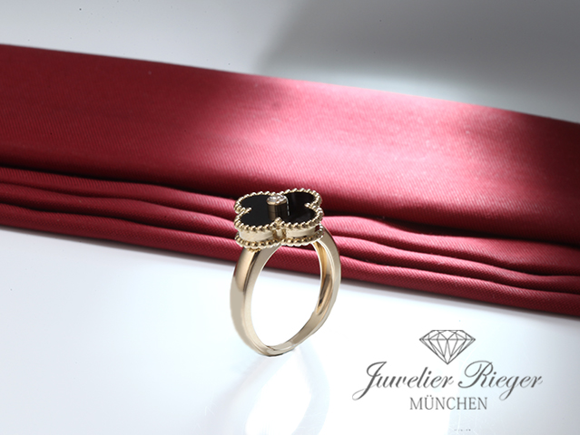 Bild 3 der Galerie: Van Cleef & Arpels Ring Vintage Alhambra Gr. 55 2019 Gelbgold 750 Diamant Onyx